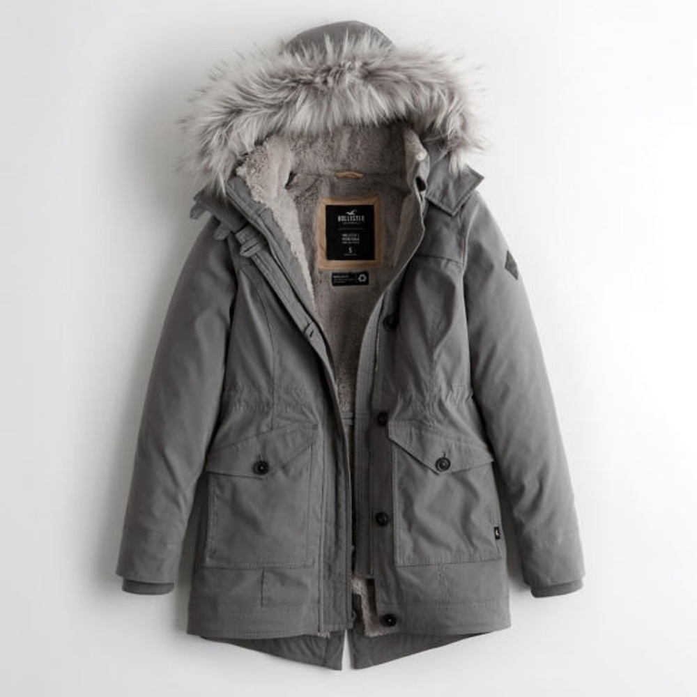 BRAND NEW Cozy lined sherpa